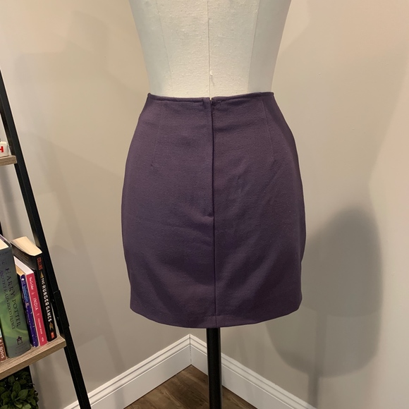 Dark Purple Stretch Crepe Pencil Skirt - Picture 3 of 4